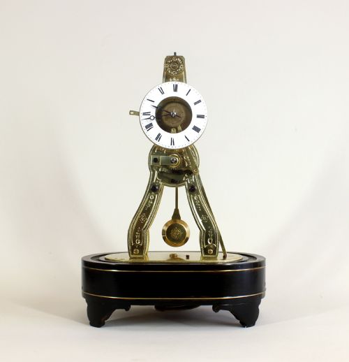 MINIATURE SKELETON ALARM CLOCK - ADDITIONAL PHOTO 2