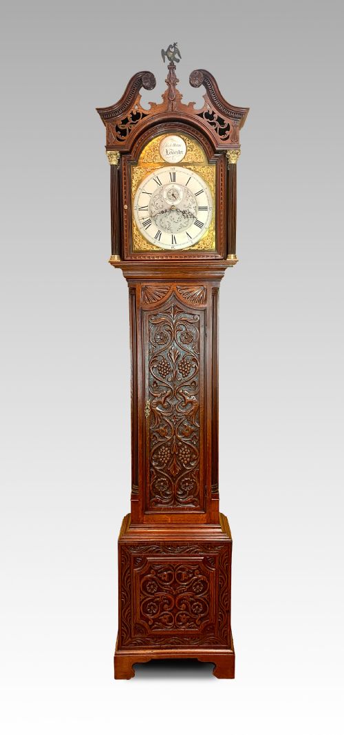 carved oak longcase clock by robotham of leicester - CATEGORY: ANTIQUE CLOCKS - DATED 18TH CENTURY