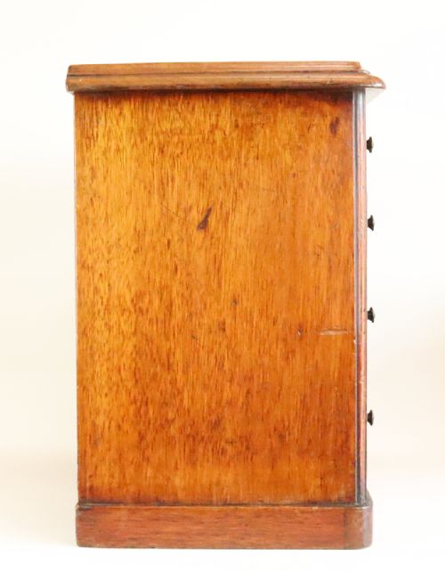 A MINIATURE 19TH CENTURY CHEST OF DRAWERS - ADDITIONAL PHOTO 5