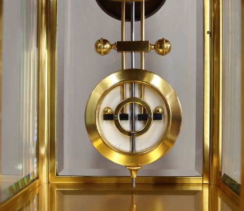 A GILDED FRENCH FOUR GLASS CLOCK WITH VISIBLE ESCAPEMENT AND ELLICOT TYPE PENDULUM - ADDITIONAL PHOTO 8