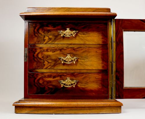 A VERY FINE ROSEWOOD HUMIDOR - ADDITIONAL PHOTO 6