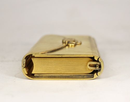 A VERY UNUSUAL TRAVEL CLOCK IN THE SHAPE OF A PRAYER BOOK - ADDITIONAL PHOTO 9