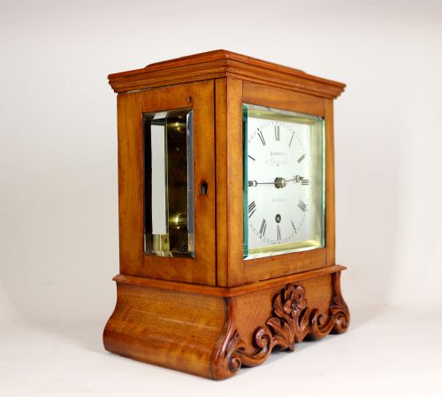 A VERY SMALL SATINWOOD LIBRARY CLOCK BY SIR JOHN BENNETT - ADDITIONAL PHOTO 6