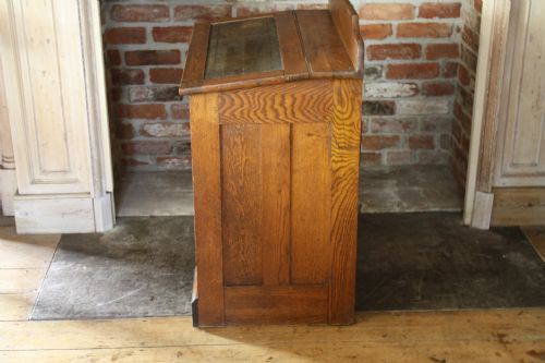 VICTORIAN OAK CHIDS DESK - ADDITIONAL PHOTO 2