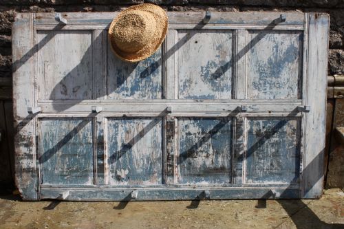 coat hat rack - CATEGORY: ANTIQUE MISCELLANEOUS - DATED 1880