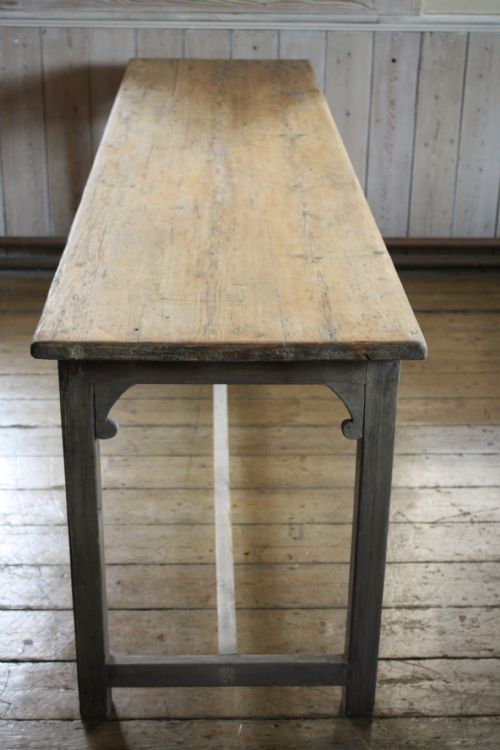 RUSTIC PINE TABLE AND BENCHES - ADDITIONAL PHOTO 1