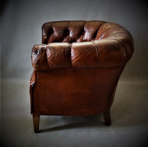 EDWARDIAN LEATHER CLUB CHAIR - ADDITIONAL PHOTO 1
