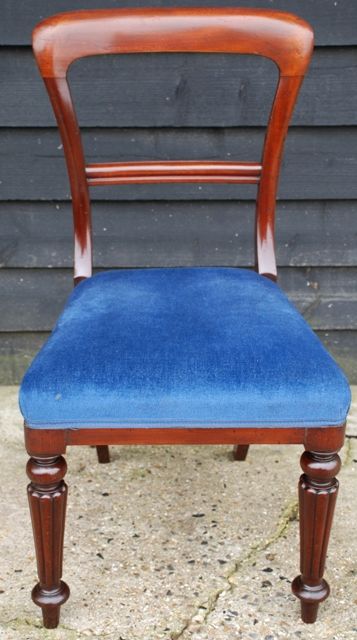 fig 1. Good Quality Set of Six 19th Century Mahogany Bar-Back Dining Chairs, Circa 1840.