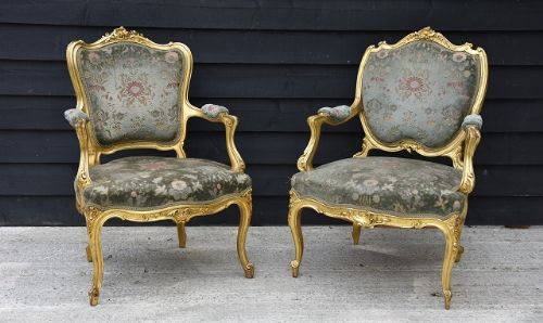 Beautiful Matched Pair of Fine Quality French Gilt Armchairs, Circa 1900.