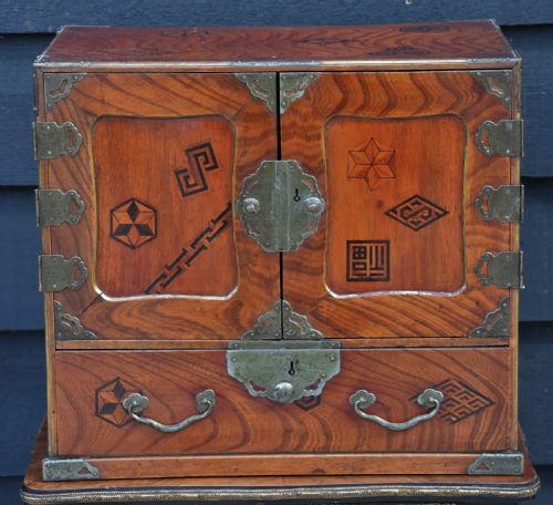 Excellent 19th Century Antique Japanese Jewellery Cabinet (Shodana), Inlaid Elm.
