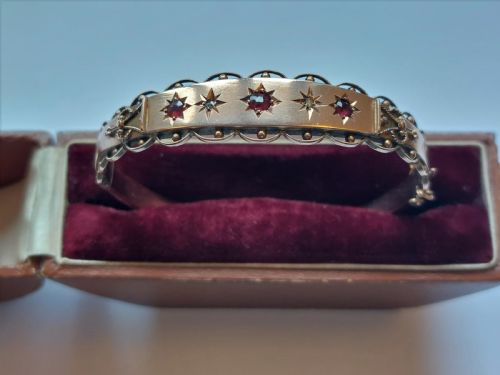 Beautiful Edwardian 9ct Rose Gold Hinged Bangle Bracelet, Ruby & Diamond.