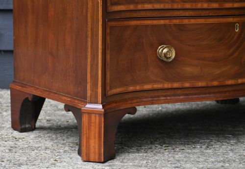 FABULOUS GEORGIAN SERPENTINE MAHOGANY CHEST OF DRAWERS C1790 SUPERB QUALITY - ADDITIONAL PHOTO 3