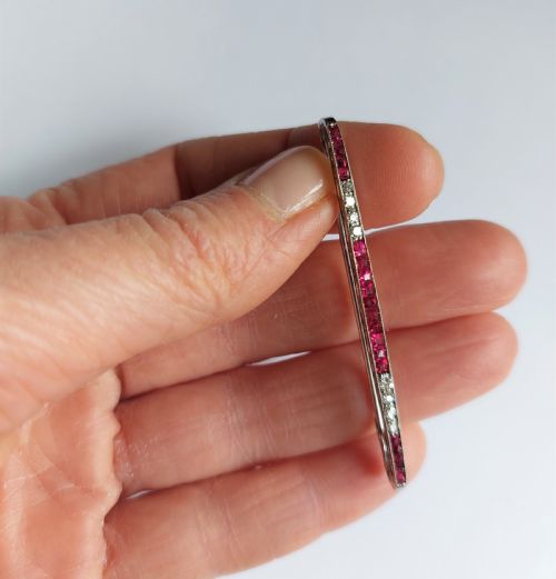 BEAUTIFUL ART DECO BAR BROOCH PIN WITH RUBIES DIAMONDS - ADDITIONAL PHOTO 2