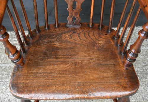 SUPERB MATCHED PAIR OF GEORGIAN YEW ELM WINDSOR ARMCHAIRS 18TH CENTURY - ADDITIONAL PHOTO 2