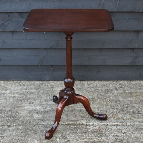 19TH CENTURY WINE TABLE WITH TILTTOP FRUITWOOD