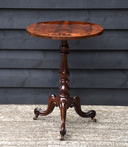 SUPERB QUALITY 19TH CENTURY ROSEWOOD LAMP TABLE - ADDITIONAL PHOTO 1