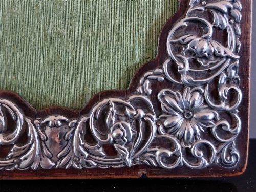 BEAUTIFUL PAIR OF EDWARDIAN SILVER PHOTOGRAPH FRAMES - ADDITIONAL PHOTO 4