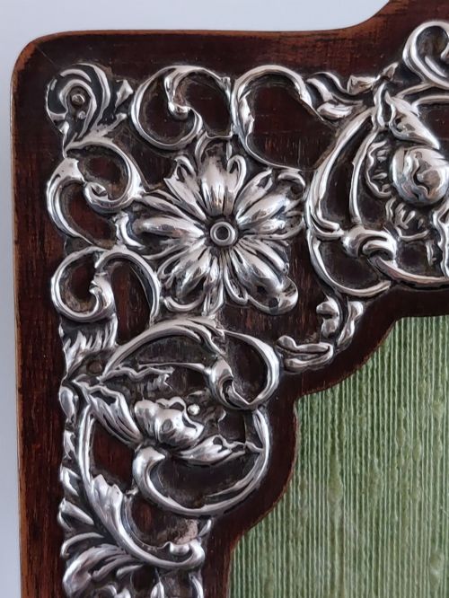 BEAUTIFUL PAIR OF EDWARDIAN SILVER PHOTOGRAPH FRAMES - ADDITIONAL PHOTO 5
