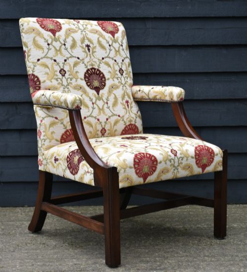 Fabulous Georgian Mahogany Gainsborough Chair C.1750.