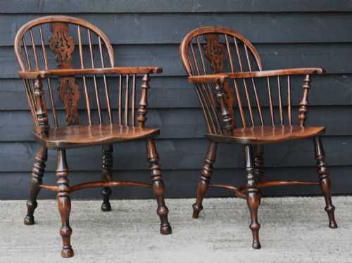 Superb Matched Pair of Georgian Yew & Elm Windsor Armchairs, 18th Century.