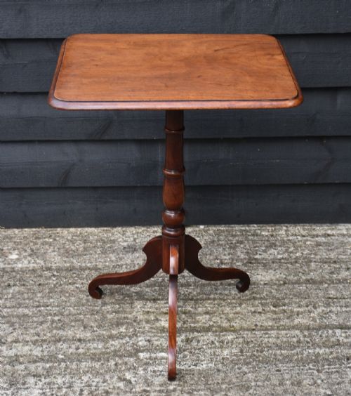 Lovely 19th Century Mahogany Tilt-top Wine Table.