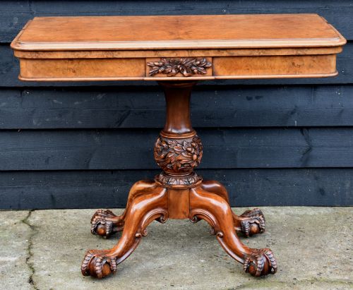 Superb Quality 19th Century Burr Walnut Card Table C.1860.
