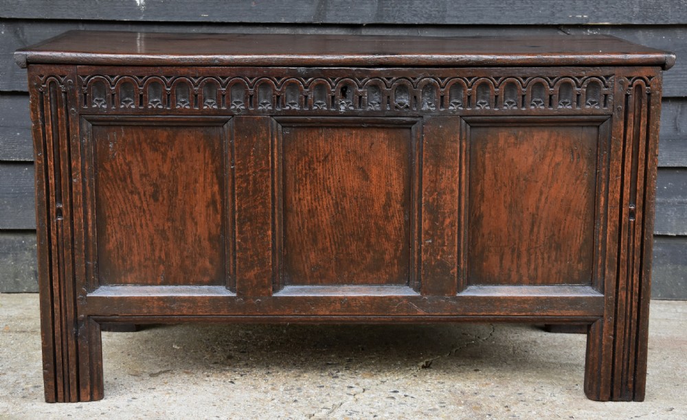 Lovely Small Proportioned 17th Century Oak Panelled Coffer. View XIV