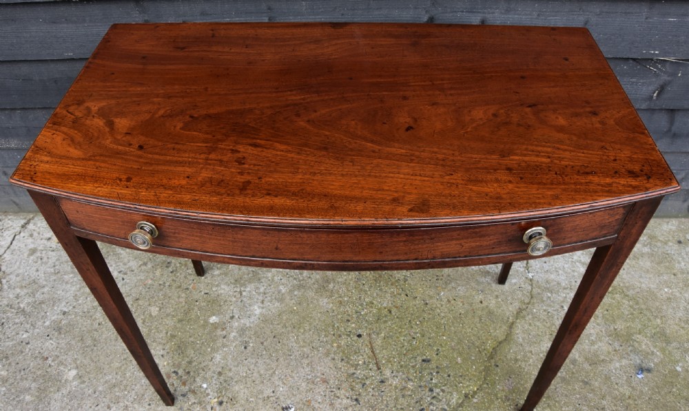Fine Quality Georgian Mahogany Bowfronted Side Table, Circa 1790.  View V