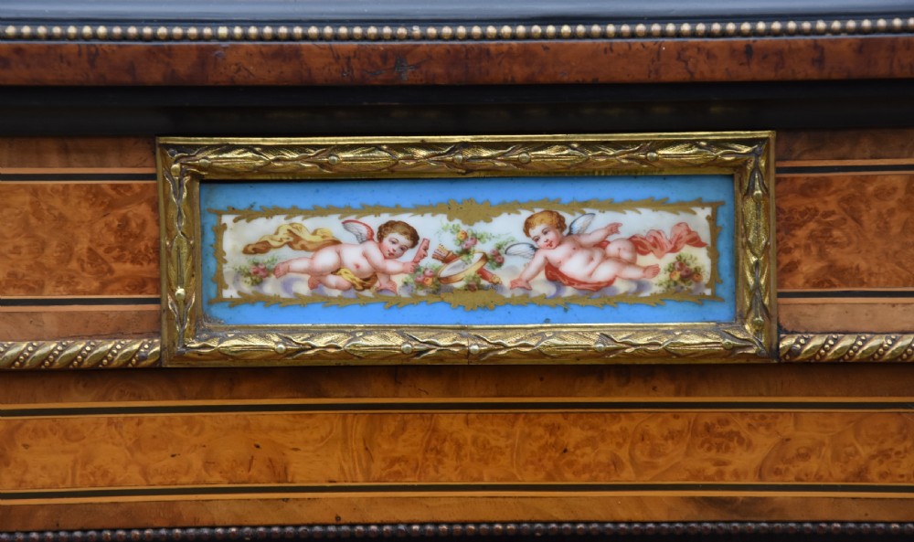Superb Quality Victorian Burr Walnut & Ebonised Credenza View VI