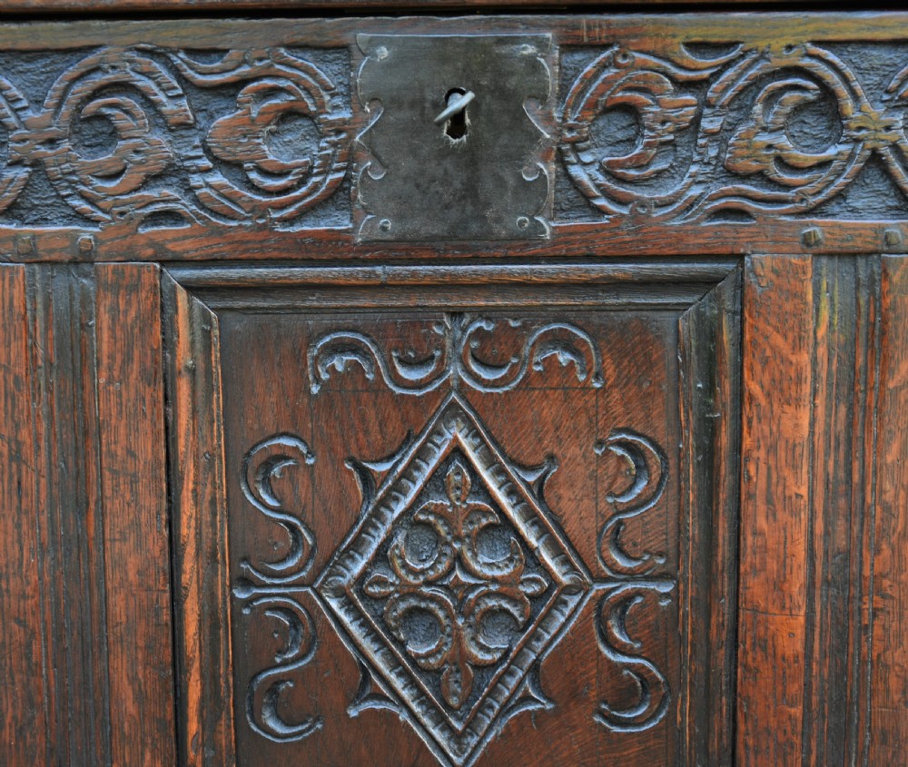 Beautiful Oak Panelled Coffer Box c.1690  View III