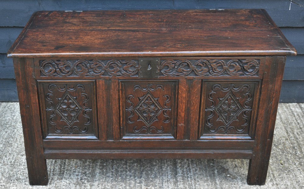Beautiful Oak Panelled Coffer Box c.1690  View V