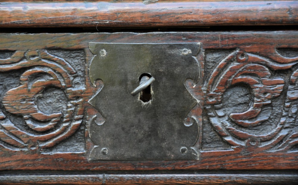 Beautiful Oak Panelled Coffer Box c.1690  View XII