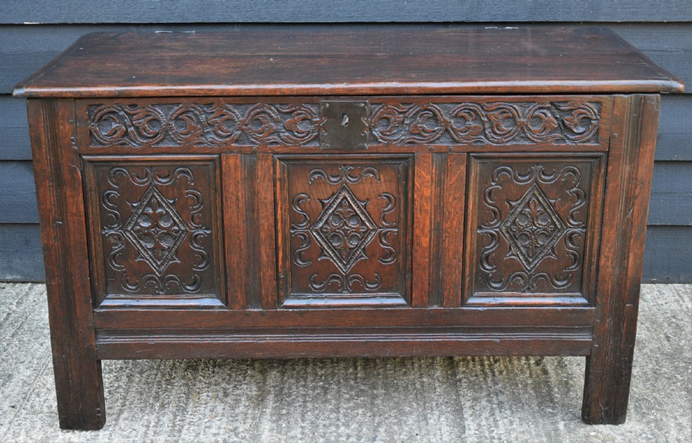 Beautiful Oak Panelled Coffer Box c.1690  View XIV