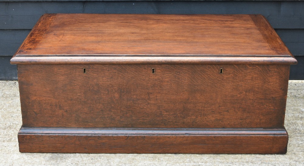 Handsome Large Victorian Oak Blanket Box C.1880. View XIII