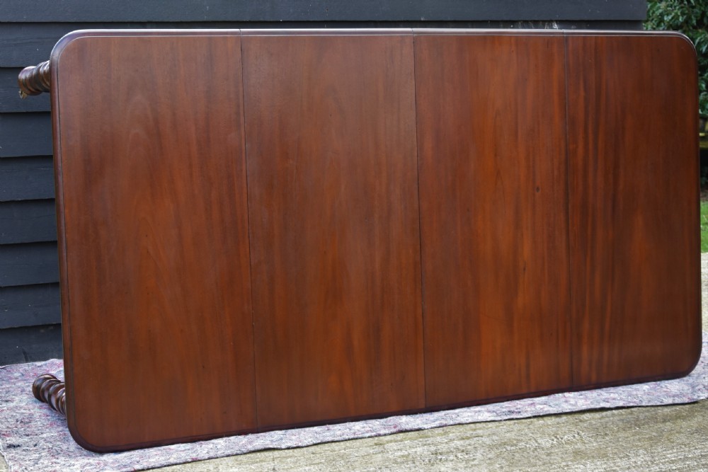 Large Extending Mahogany Dining Table, Pull-out C.1830 (seats 10 People). View XV