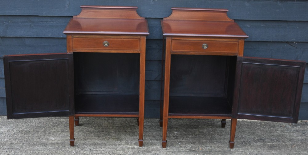 Good Quality, True Pair of Edwardian Mahogany & Inlaid Bedside Cupboards Cabinets c.1910 View VI
