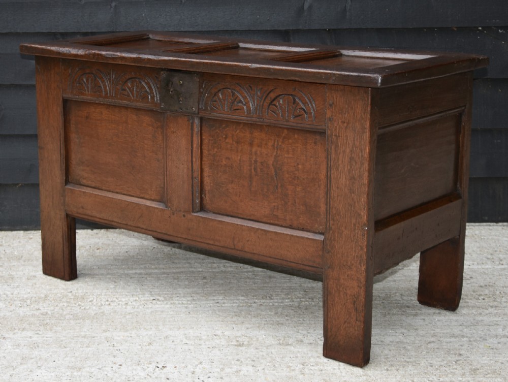 Handsome 17th Century Oak Coffer C.1680, Small Proportioned. View II