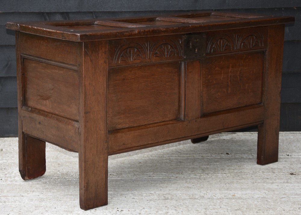 Handsome 17th Century Oak Coffer C.1680, Small Proportioned. View III