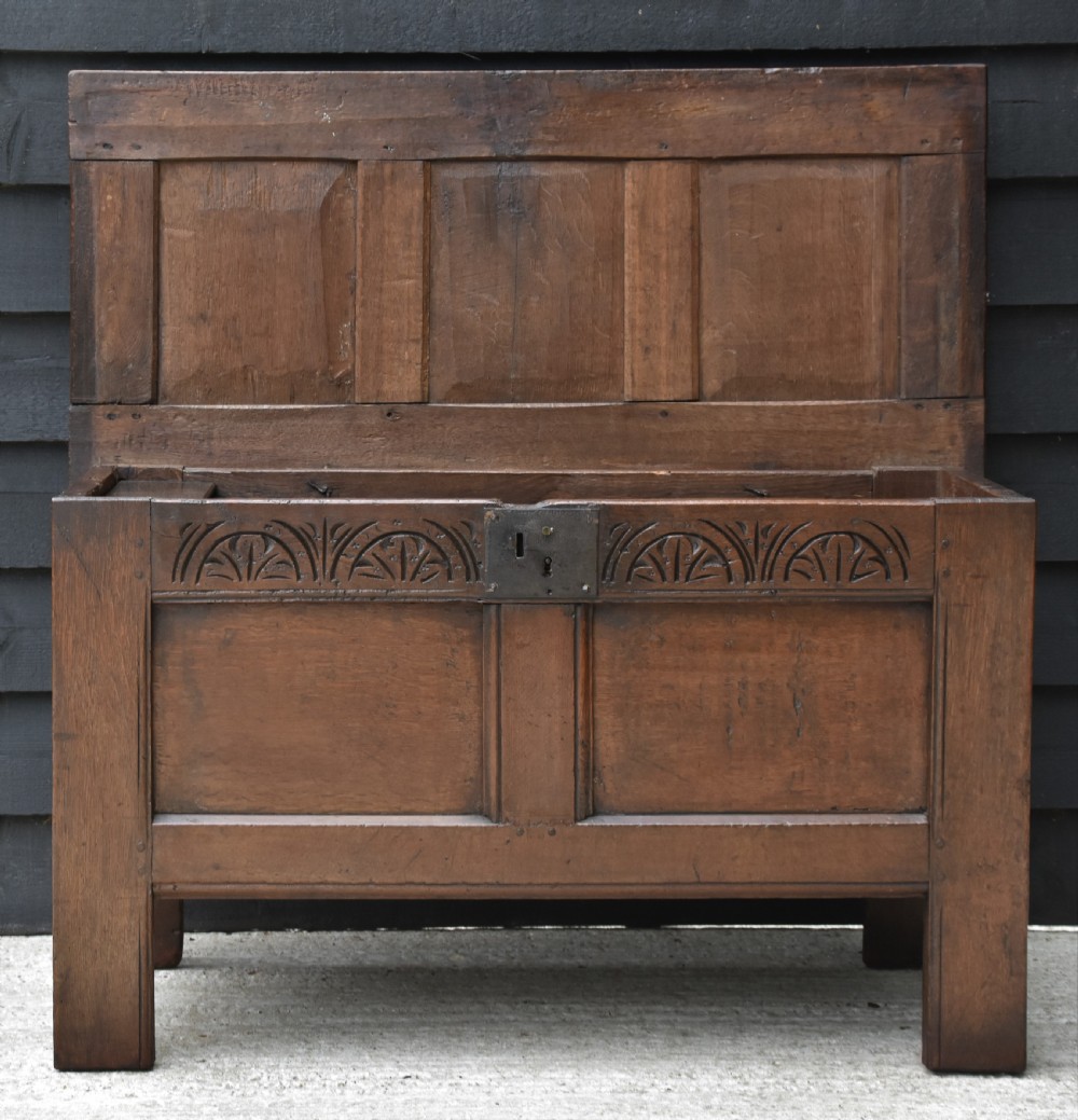 Handsome 17th Century Oak Coffer C.1680, Small Proportioned. View IV