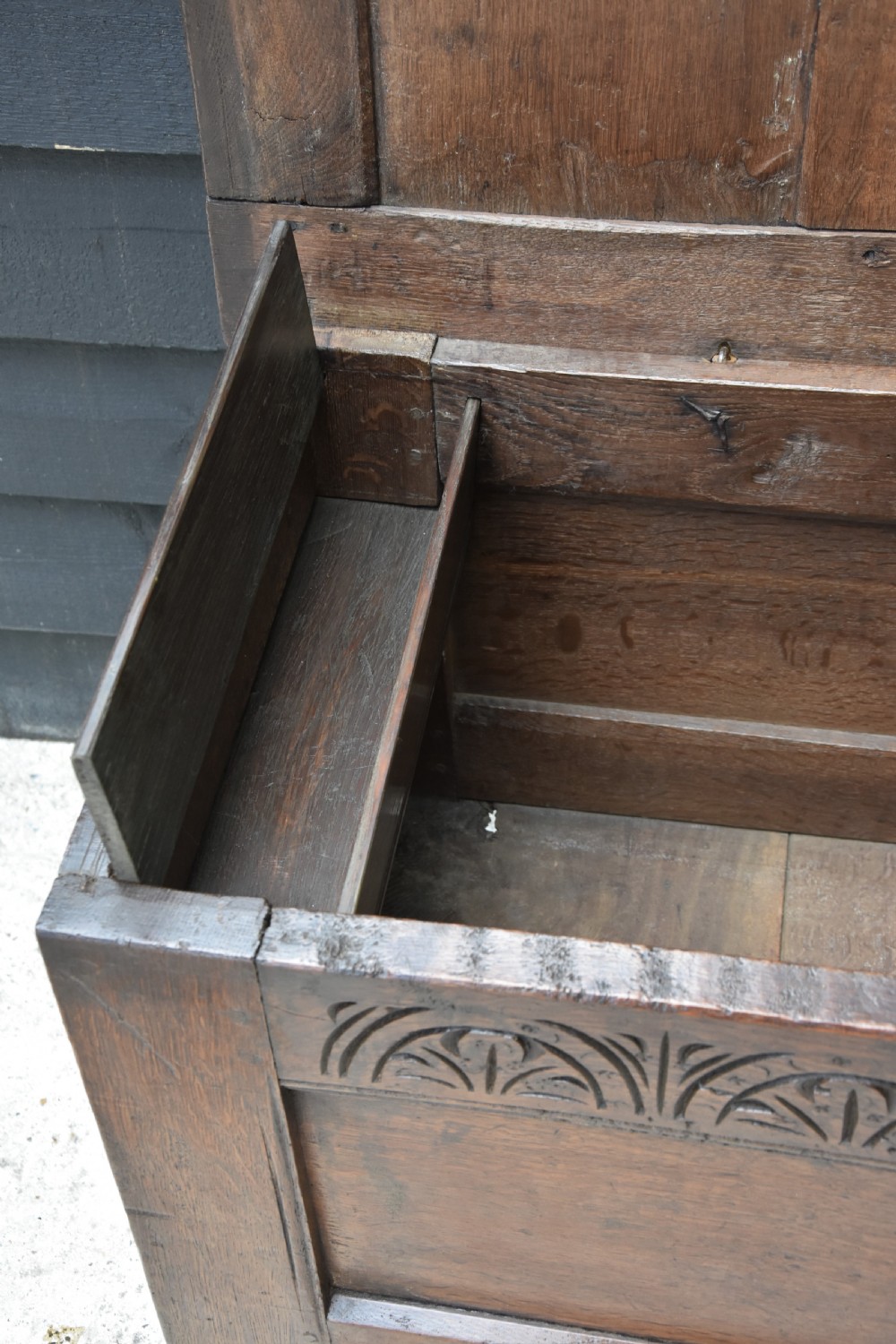 Handsome 17th Century Oak Coffer C.1680, Small Proportioned. View XI