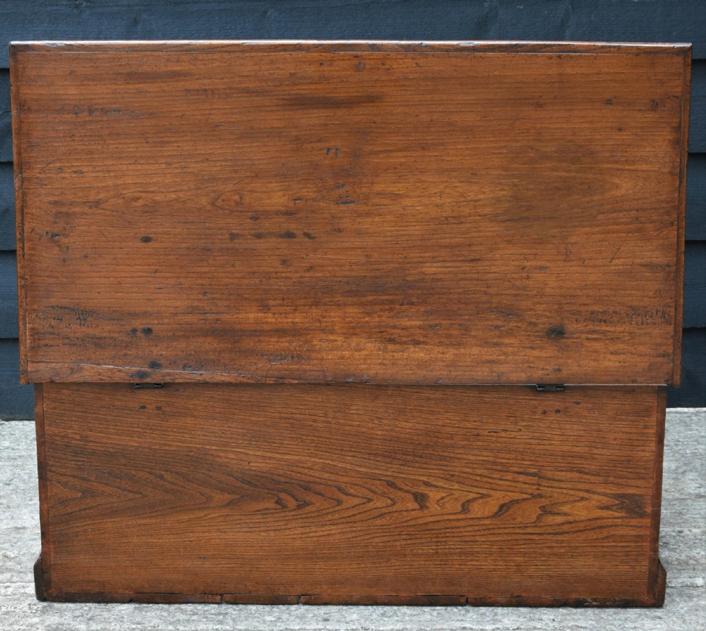 Lovely Georgian Elm Blanket Box C.1800, Small Proportions. View XII