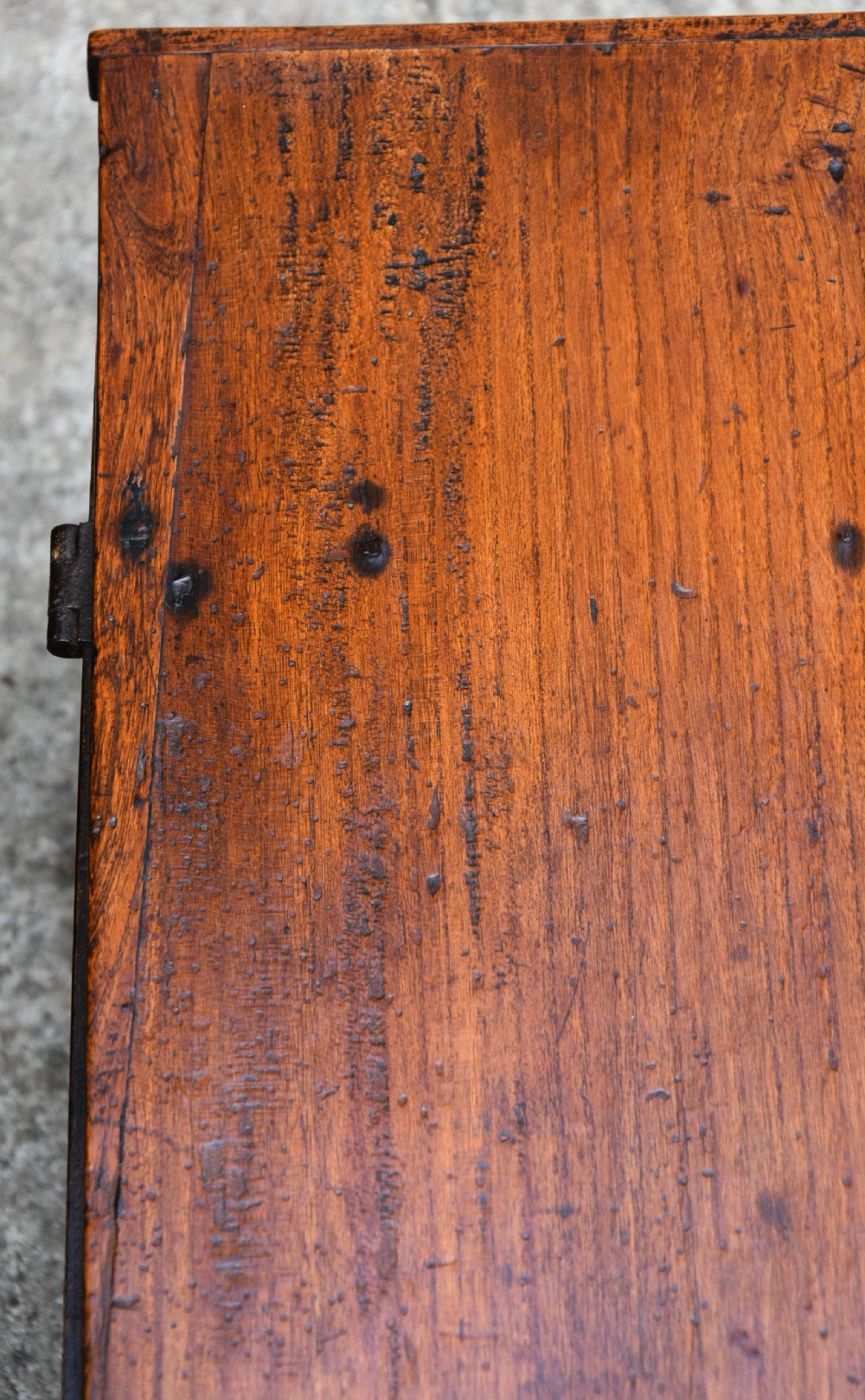 Lovely Georgian Elm Blanket Box C.1800, Small Proportions. View XIII