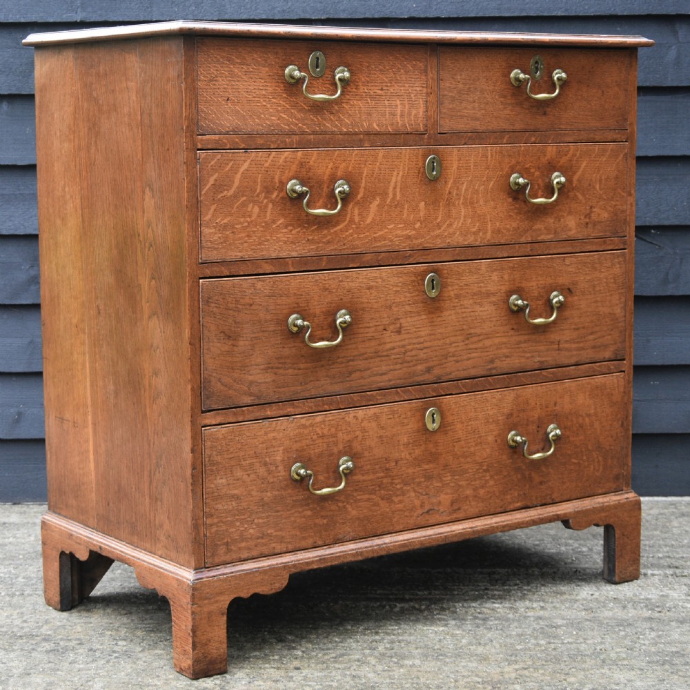 Handsome Georgian Light Oak Chest Of Drawers C.1750 View XI