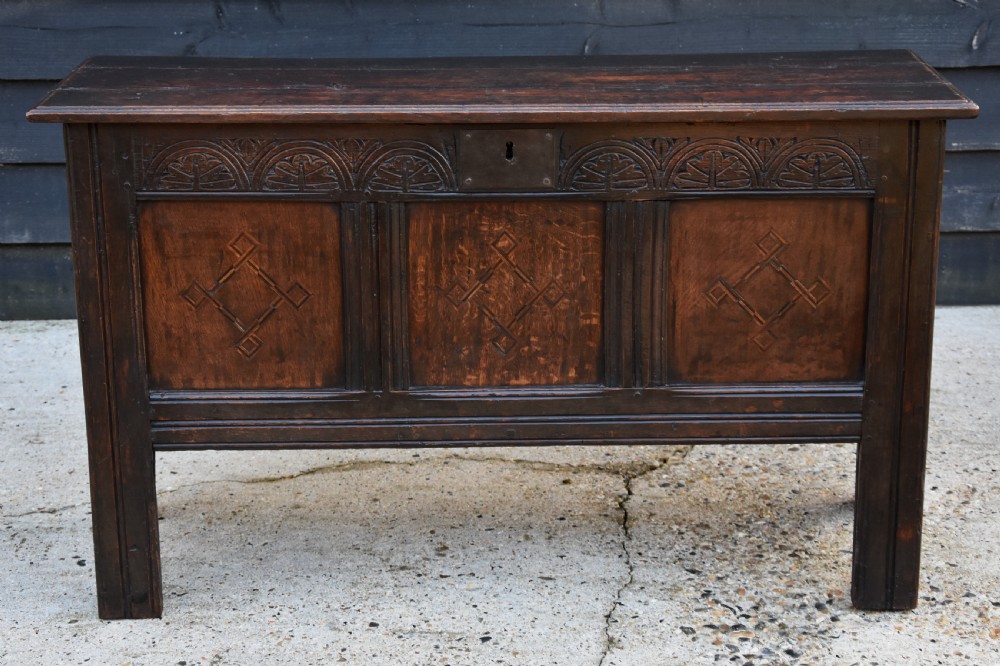 Lovely 18th Century Oak Coffer Box With Inlaid Panels. View IX