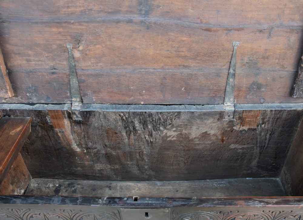 Lovely 18th Century Oak Coffer Box With Inlaid Panels. View X