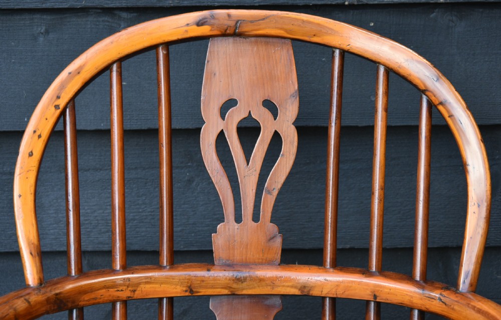 Superb Early 19th Century Yew & Elm Windsor Armchair, Georgian. View V