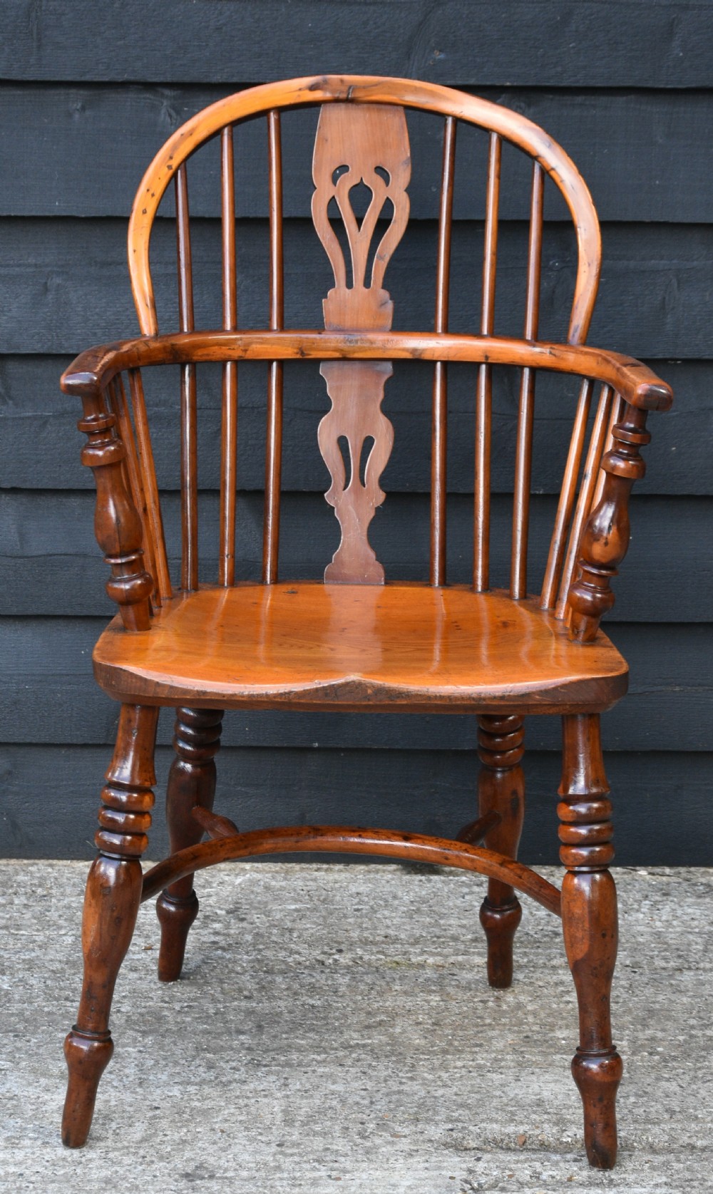 Superb Early 19th Century Yew & Elm Windsor Armchair, Georgian. View IX