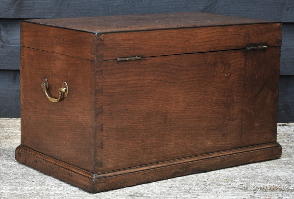 Lovely Georgian Oak Box, Small Proportions C.1790-1800 View VII