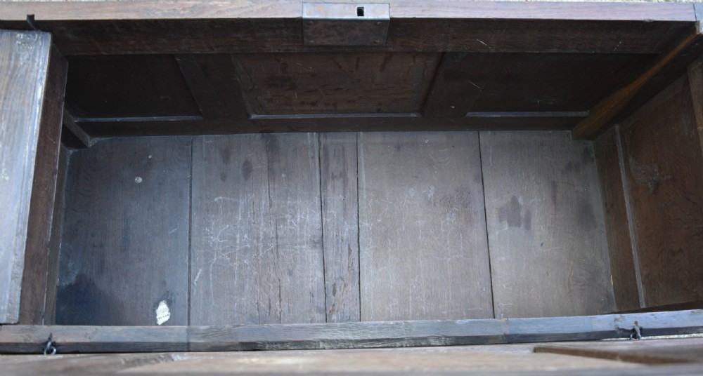 17th Century Oak Carved Coffer C1690. View VIII