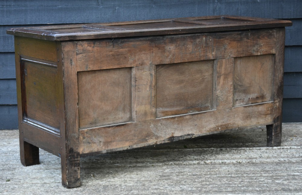 17th Century Oak Carved Coffer C1690. View XI